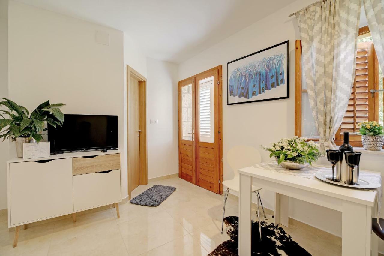 Studio Apartments Kalma Dubrovnik Bagian luar foto