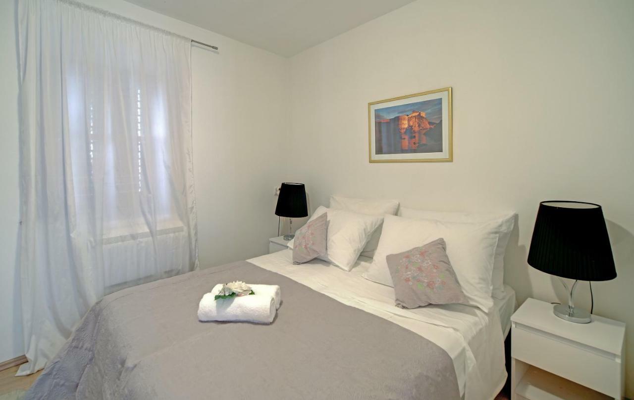Studio Apartments Kalma Dubrovnik Bagian luar foto